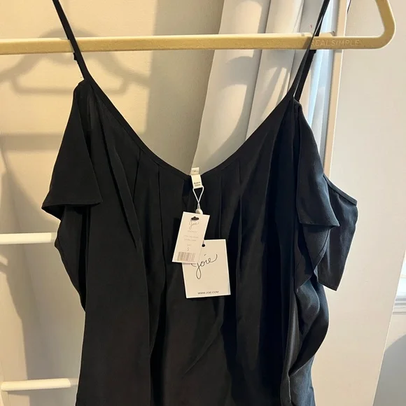 Joie Adorlee Top in Caviar - Picture 5 of 6